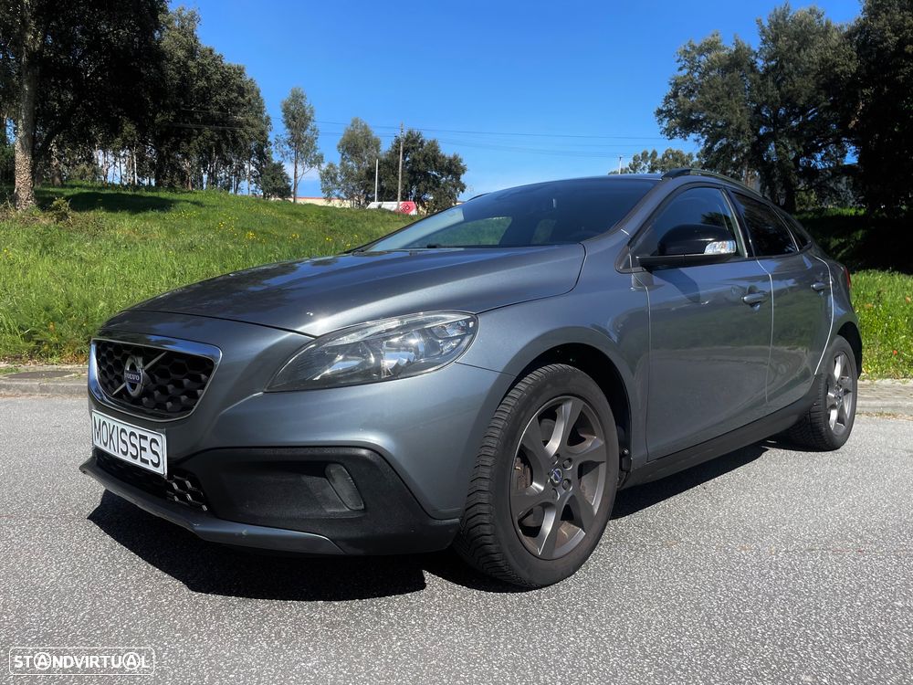 Volvo V40 Cross Country D2 Momentum - 2
