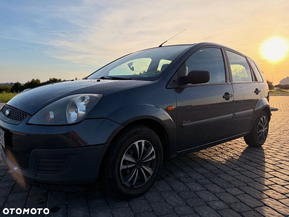 Ford Fiesta - 5