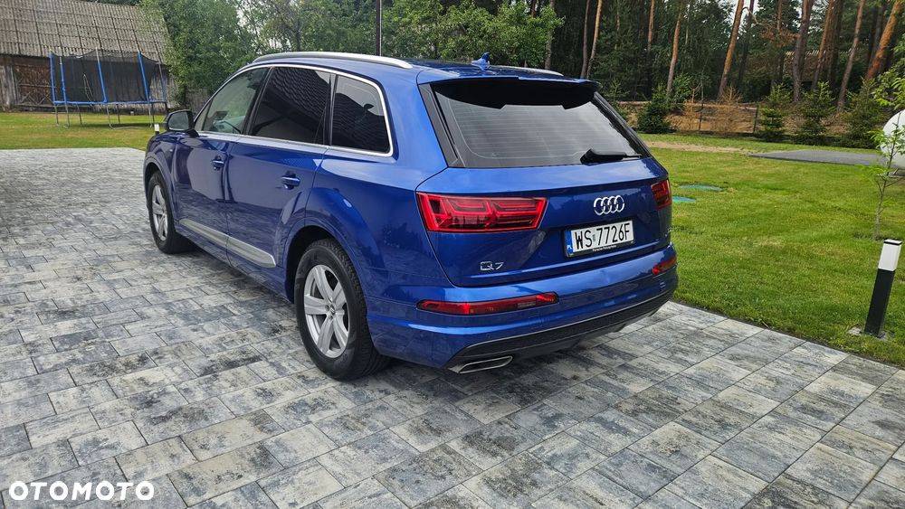 Audi Q7 - 19