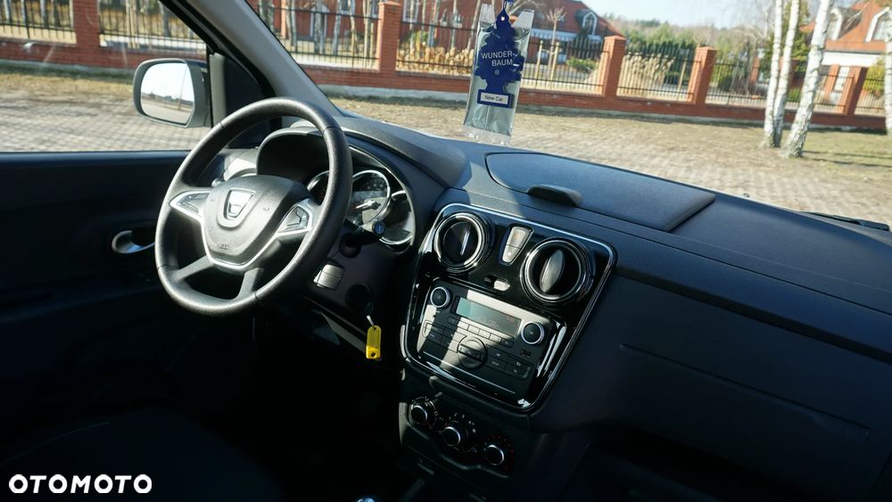 Dacia Lodgy 1.5 Blue dCi Laureate S&S EU6d - 25