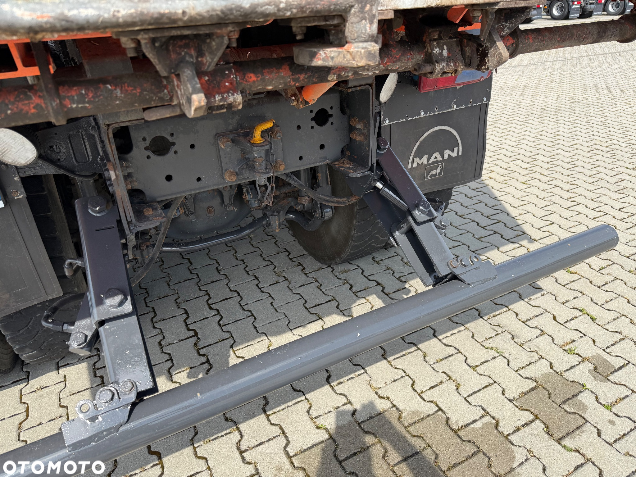MAN TGA 35.400 / LEKKA ZABUDOWA / COMFORTSHIFT /  8X4 / NOWE SPRZĘGŁO / MANUAL / Z FRANCJI / STAN BDB / / / - 40