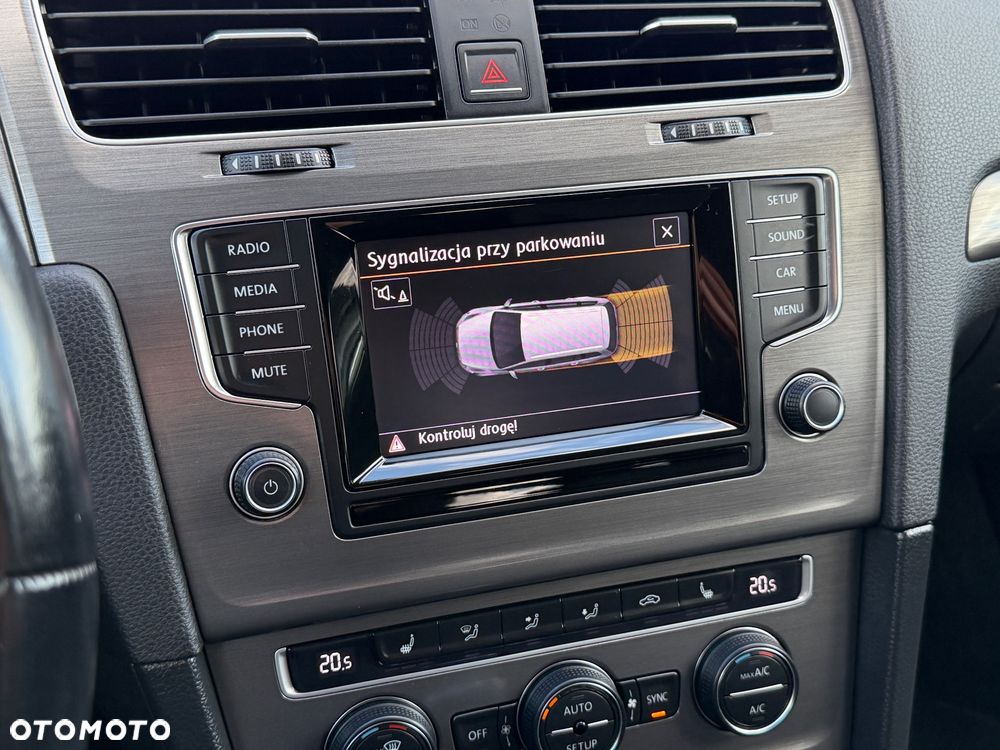 Volkswagen Golf 1.6 TDI DPF Style - 16