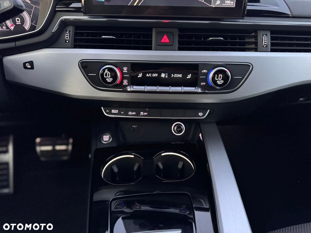 Audi A4 Avant 35 TFSI Sport S tronic - 30