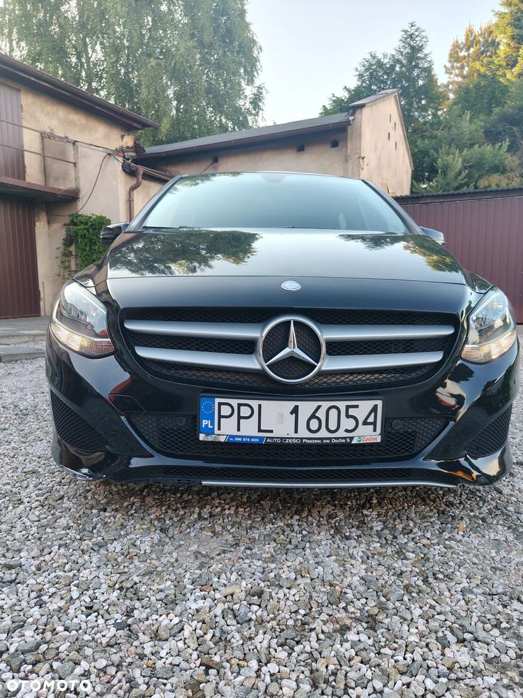 Mercedes-Benz Klasa B 200 d 7G-DCT SCORE - 2