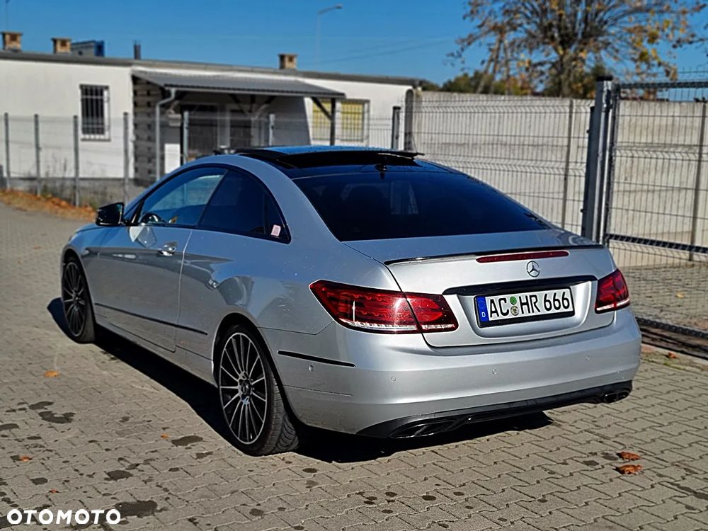 Mercedes-Benz Klasa E - 11