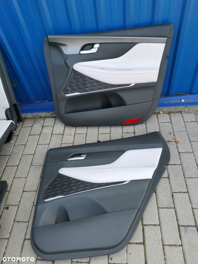 HYUNDAI SANTA FE IV LIFT KOMPLET FOTELI SKORA FOTELE KANAPA BOCZKI 7 OSÓB - 11