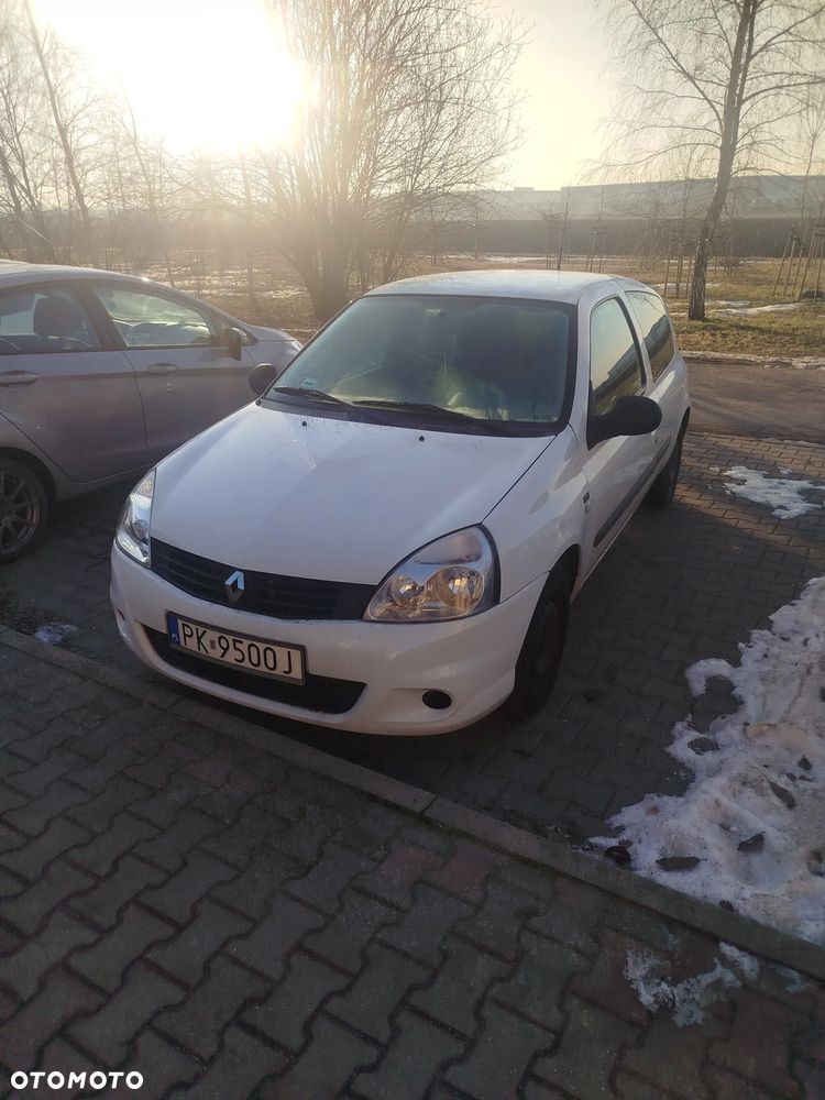 Renault Clio - 1