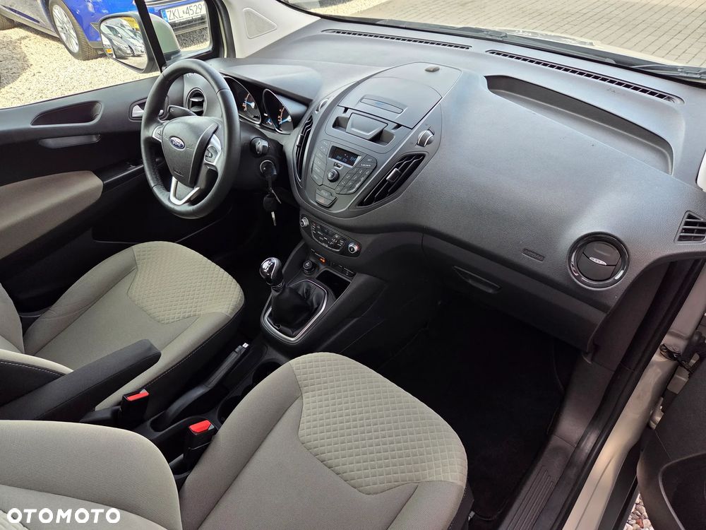 Ford Tourneo Courier 1.5 TDCi Ambiente - 13