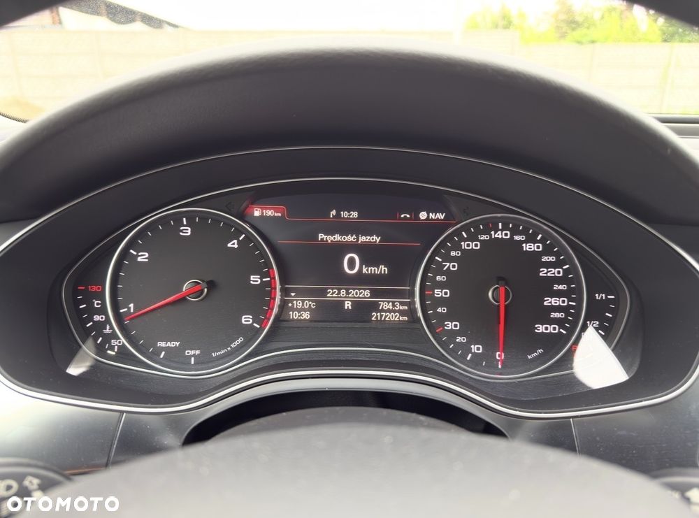 Audi A6 Avant 2.0 TDI Ultra S tronic - 17