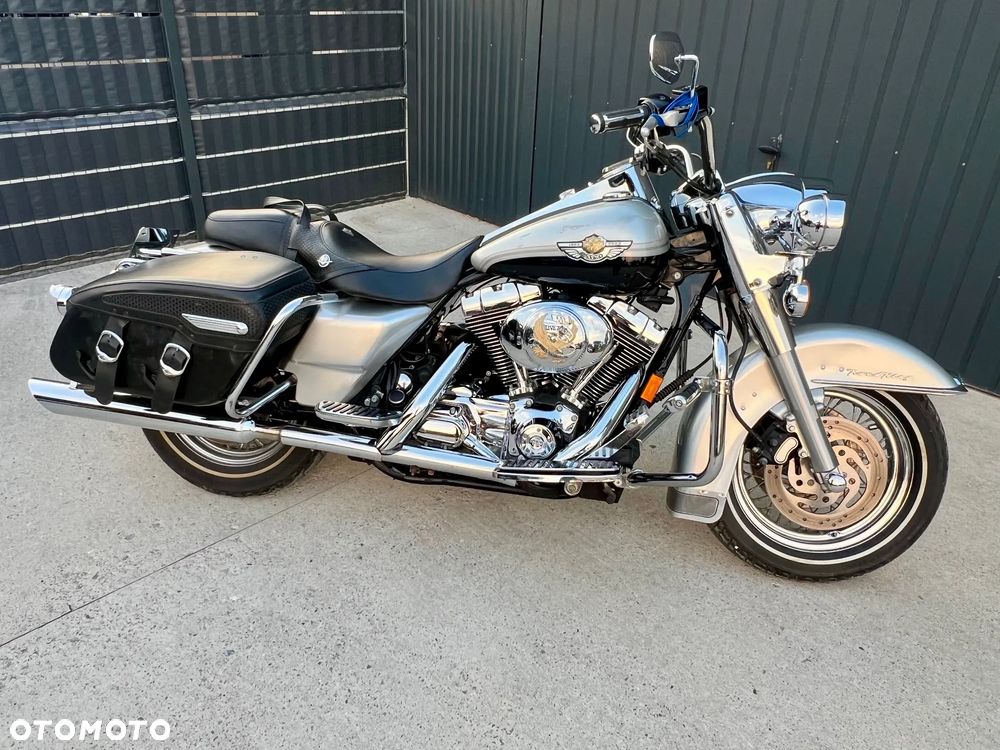 Harley-Davidson Touring Road King - 13