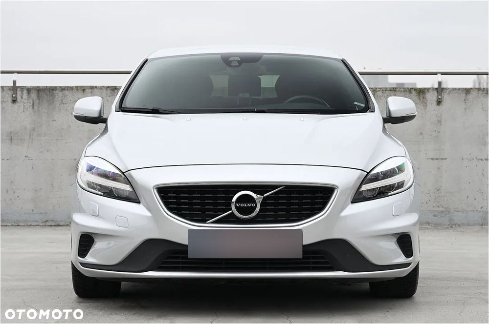 Volvo V40 D2 Geartronic RDesign - 4