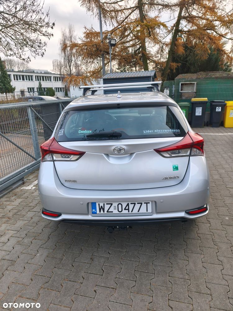 Toyota Auris 1.33 VVT-i Active - 4