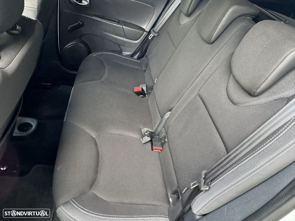 Renault Clio Sport Tourer 1.5 dCi Zen - 10
