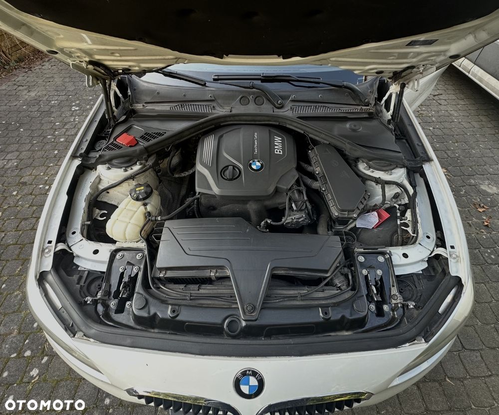 BMW Seria 1 116d EfficientDynamics - 19