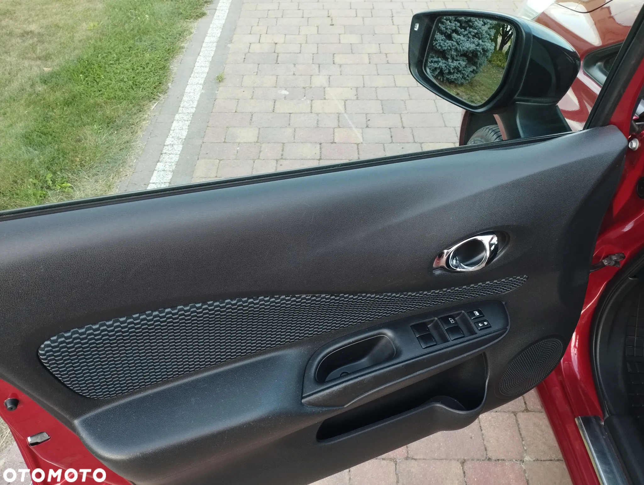 Nissan Note 1.2 Tekna - 11