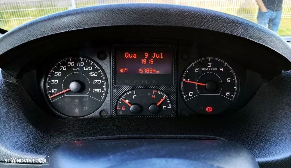 Peugeot Boxer L2H2 335 2.0 Bluehdi - 3