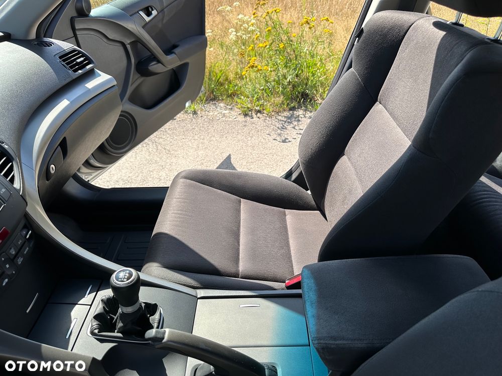 Honda Accord 2.0 Elegance - 23