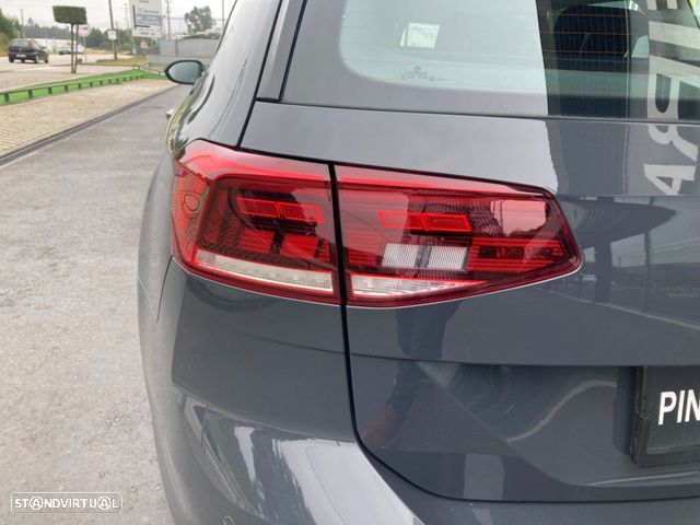VW Passat Variant 1.4 TSI DSG GTE - 11