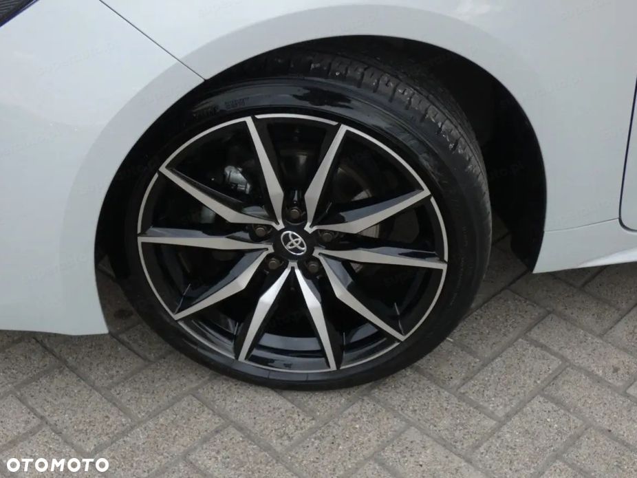Toyota Corolla - 17