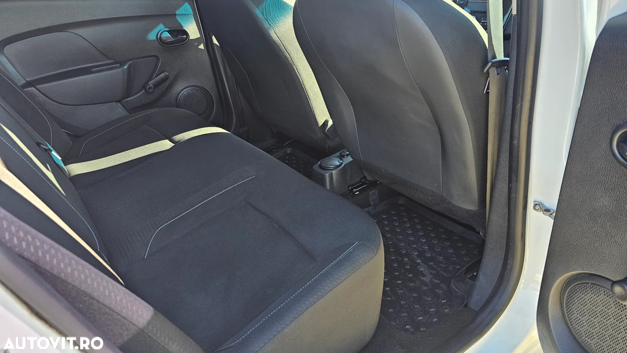Dacia Logan 0.9 TCe SL PLUS - 12