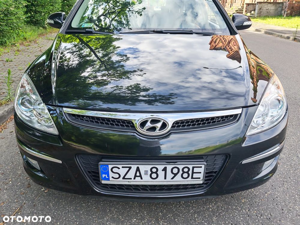 Hyundai i30 2.0 Premium - 9