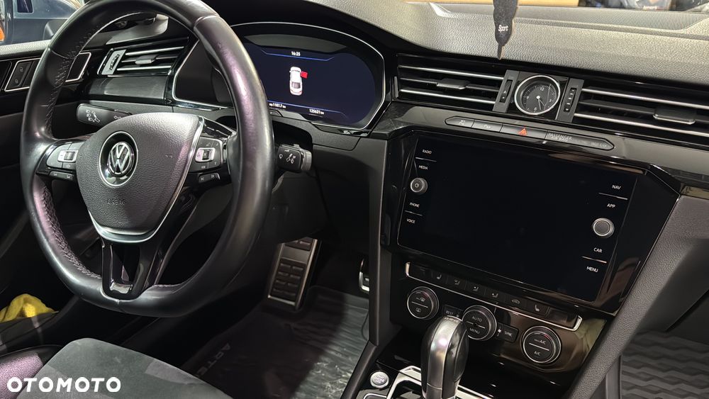 Volkswagen Arteon 2.0 TDI SCR Elegance DSG - 30