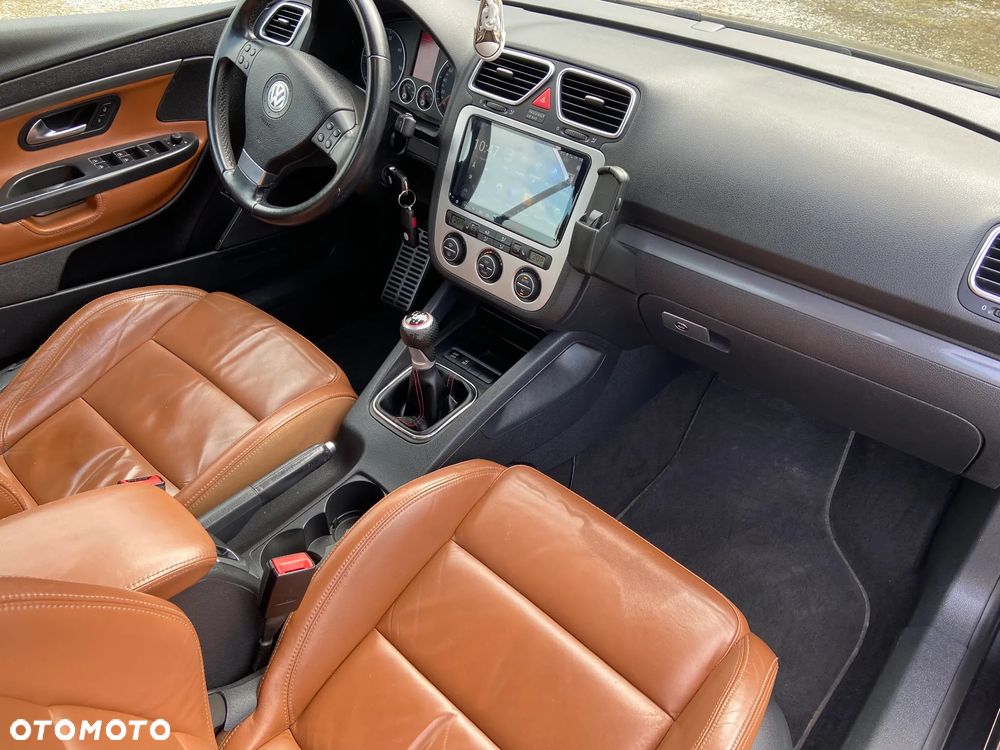 Volkswagen Eos - 29