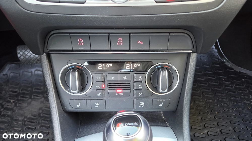 Audi Q3 2.0 TFSI Quattro S tronic sport - 23