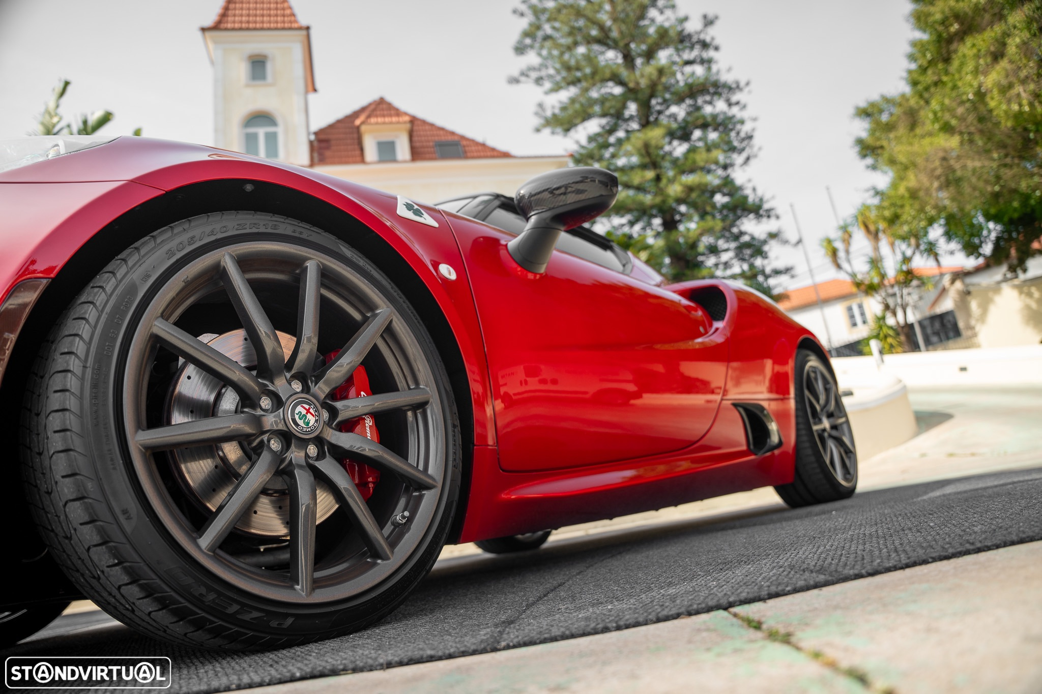 Alfa Romeo 4C Spider 1750 TBi - 8