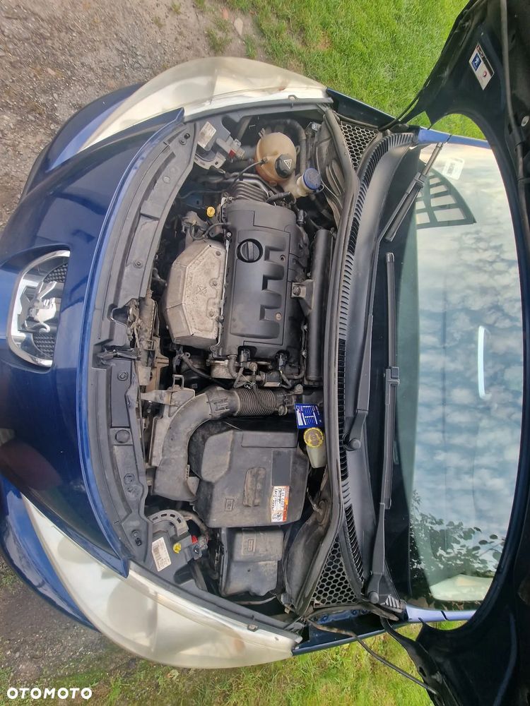Peugeot 207 1.4 - 16