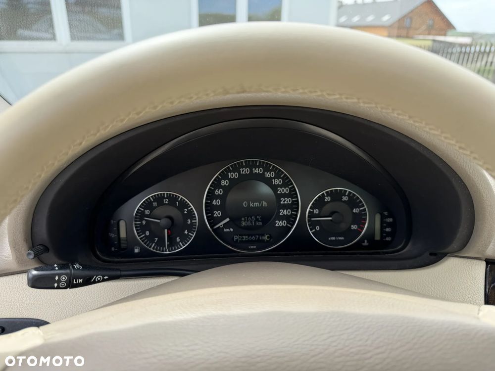 Mercedes-Benz CLK 320 CDI 7G-TRONIC Elegance - 11