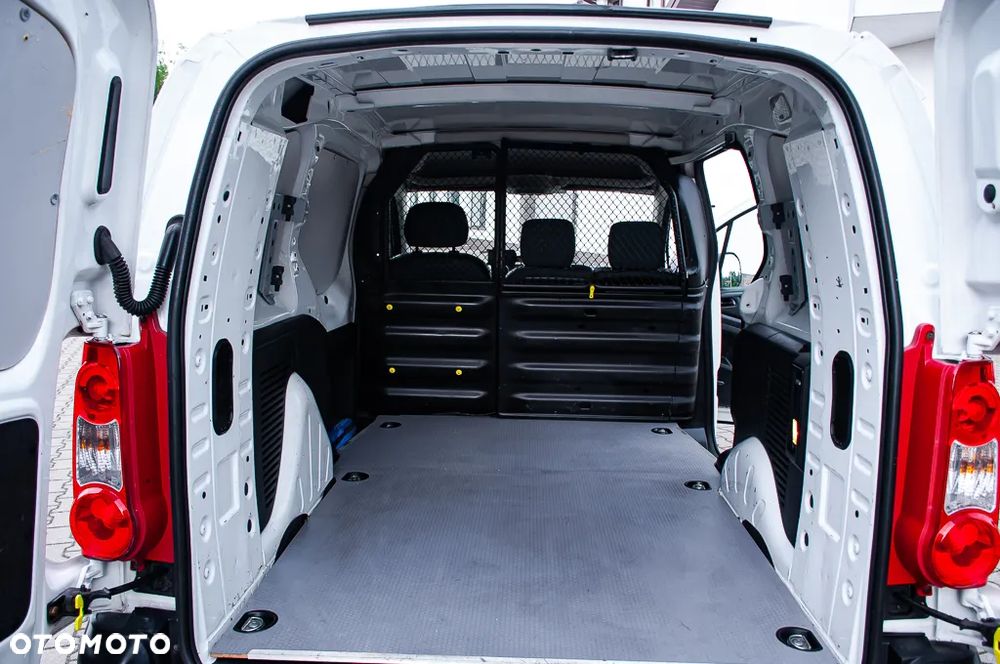 Peugeot PARTNER - 24