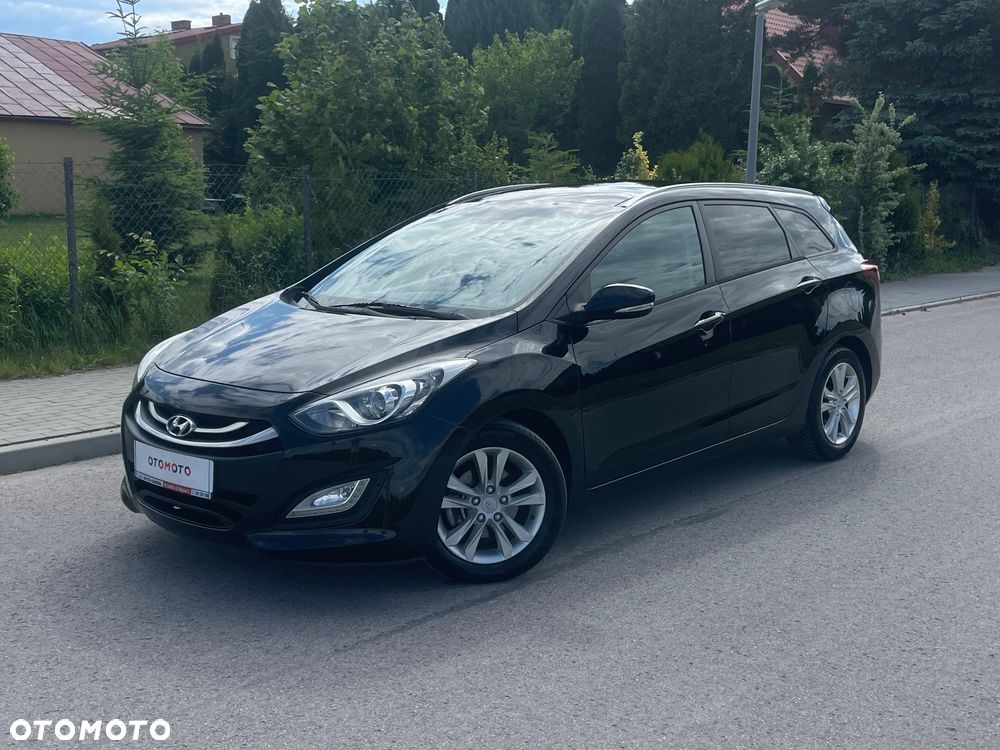 Hyundai i30 blue Kombi 1.6 CRDi Passion - 20