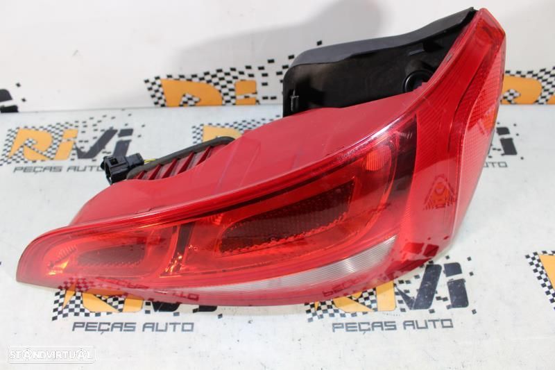 Farolim Direito Audi Q5 (8Rb)  8R0945094 / 8R0 945 094 - 5