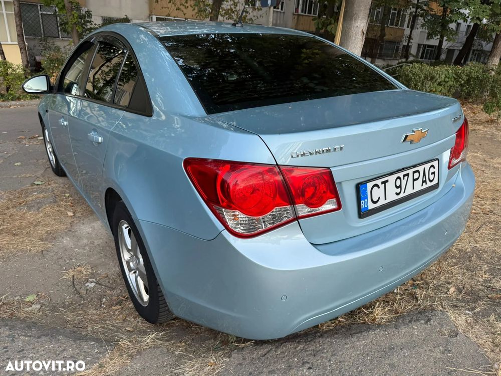 Chevrolet Cruze 1.6 DOHC LT+ Body Kit - 3