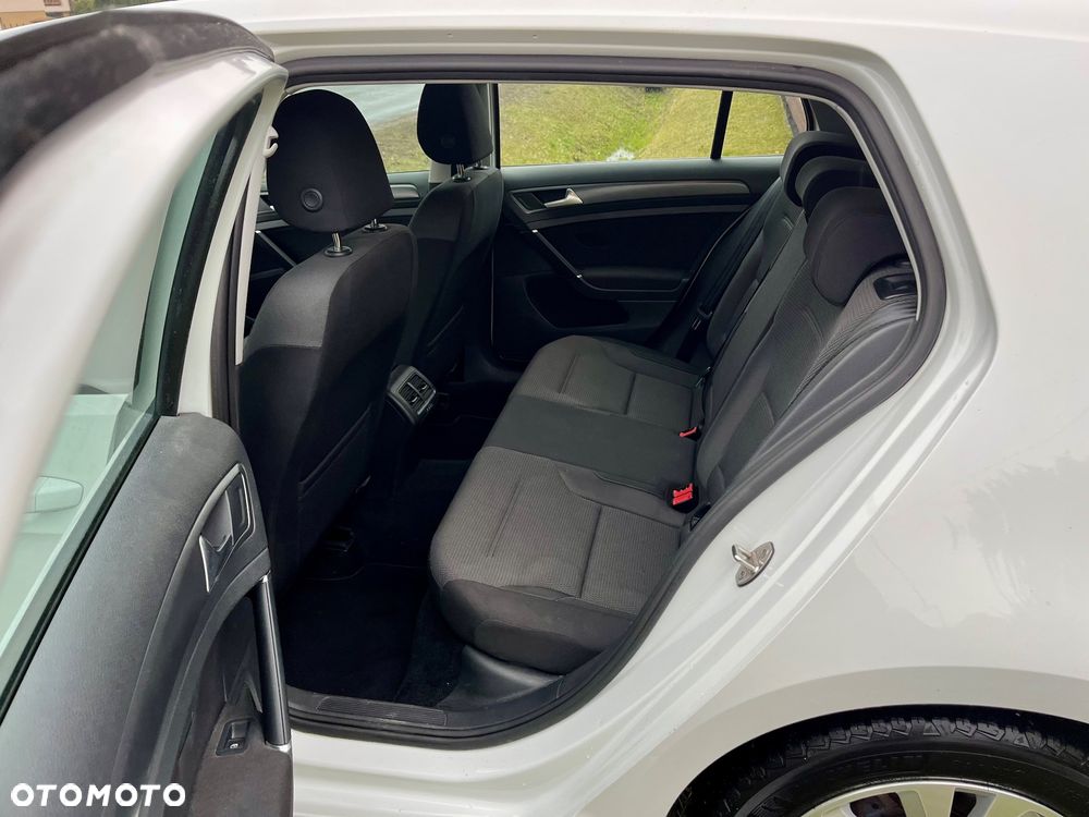 Volkswagen Golf 1.6 TDI (BlueMotion Technology) Comfortline - 13