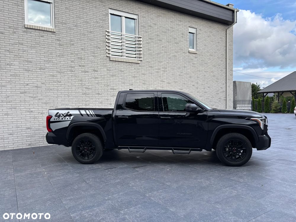 Toyota Tundra - 2