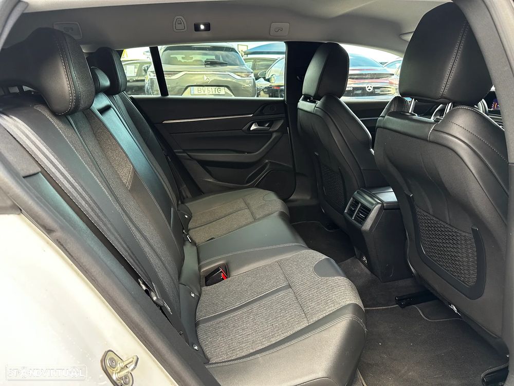 Peugeot 508 SW 1.6 Hybrid Allure Pack e-EAT8 - 41