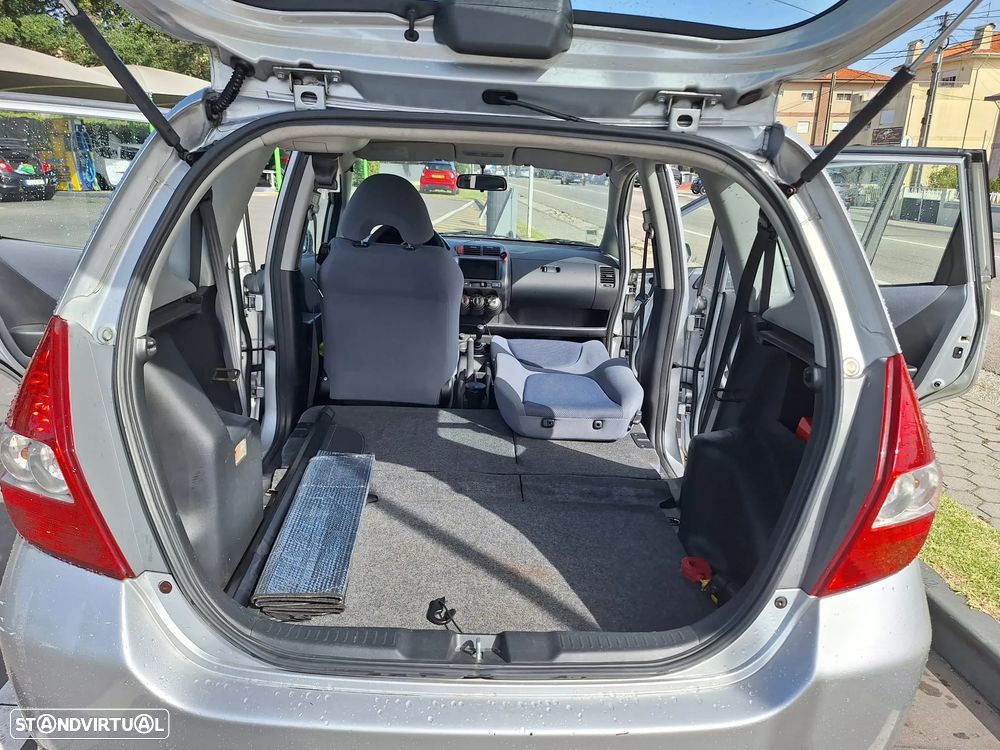 Honda Jazz 1.2 LS AC - 9