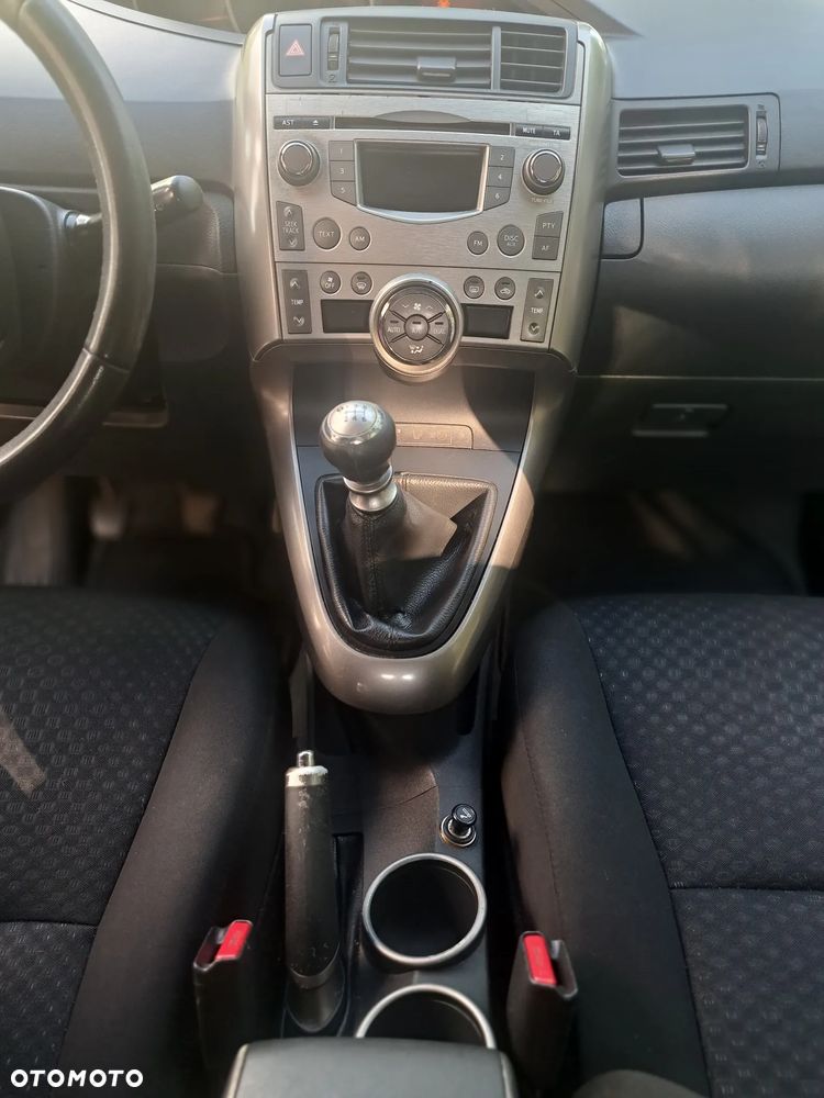 Toyota Verso 2.0 D-4D - 13