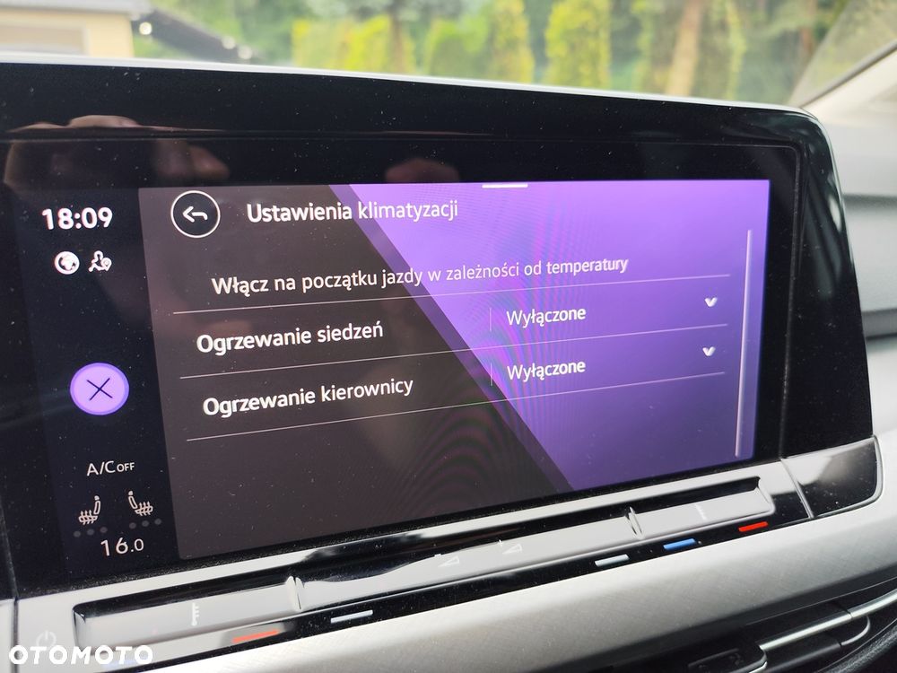 Volkswagen Golf 1.5 TSI EVO Life - 23