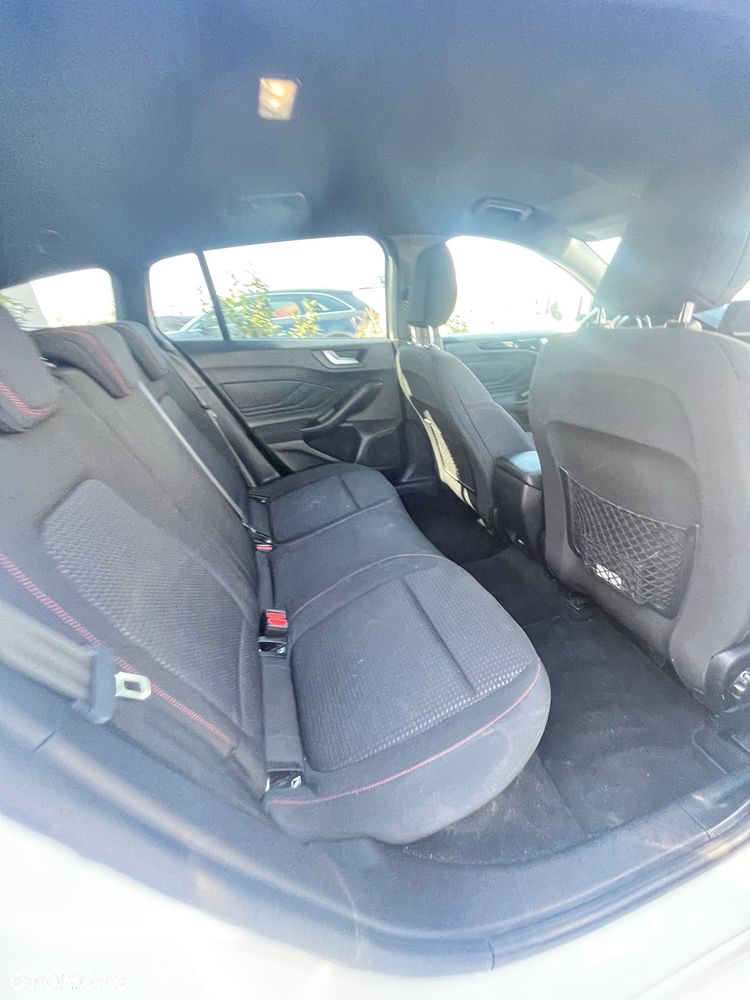 Ford Focus 2.0 TDCi SYNC Edition ASS - 11