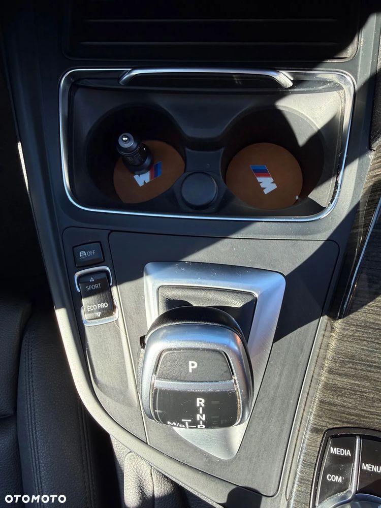 BMW Seria 3 - 22