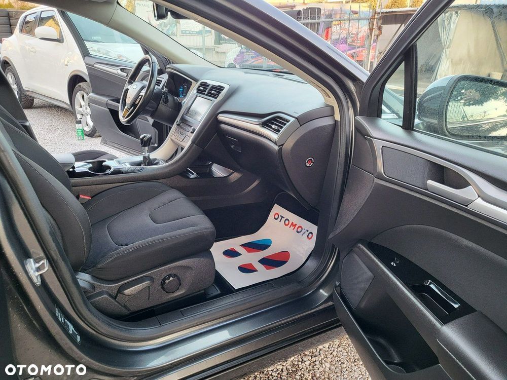 Ford Mondeo - 19