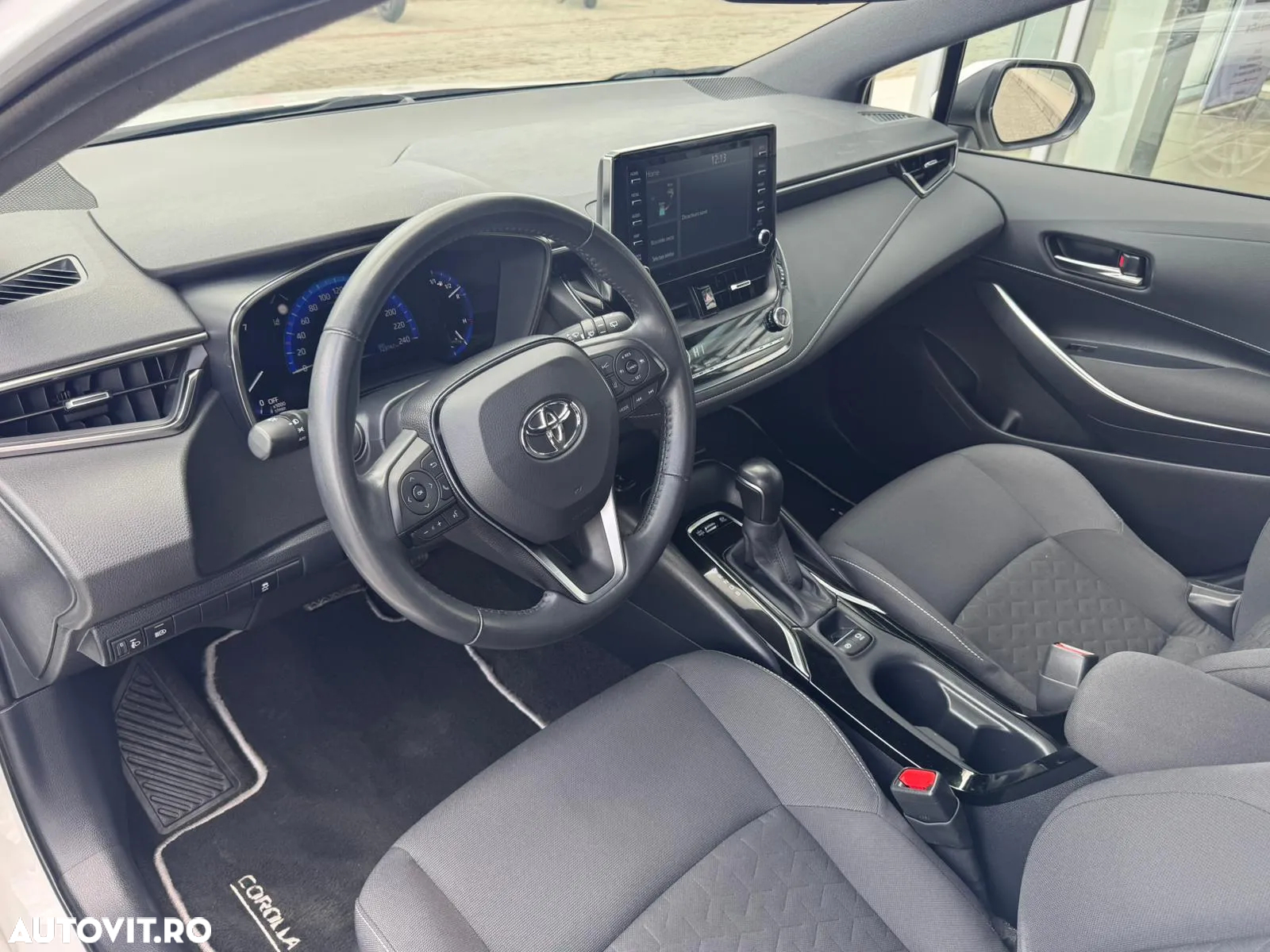 Toyota Corolla 1.8 HSD Dynamic - 14