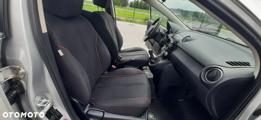 Mazda 2 - 33