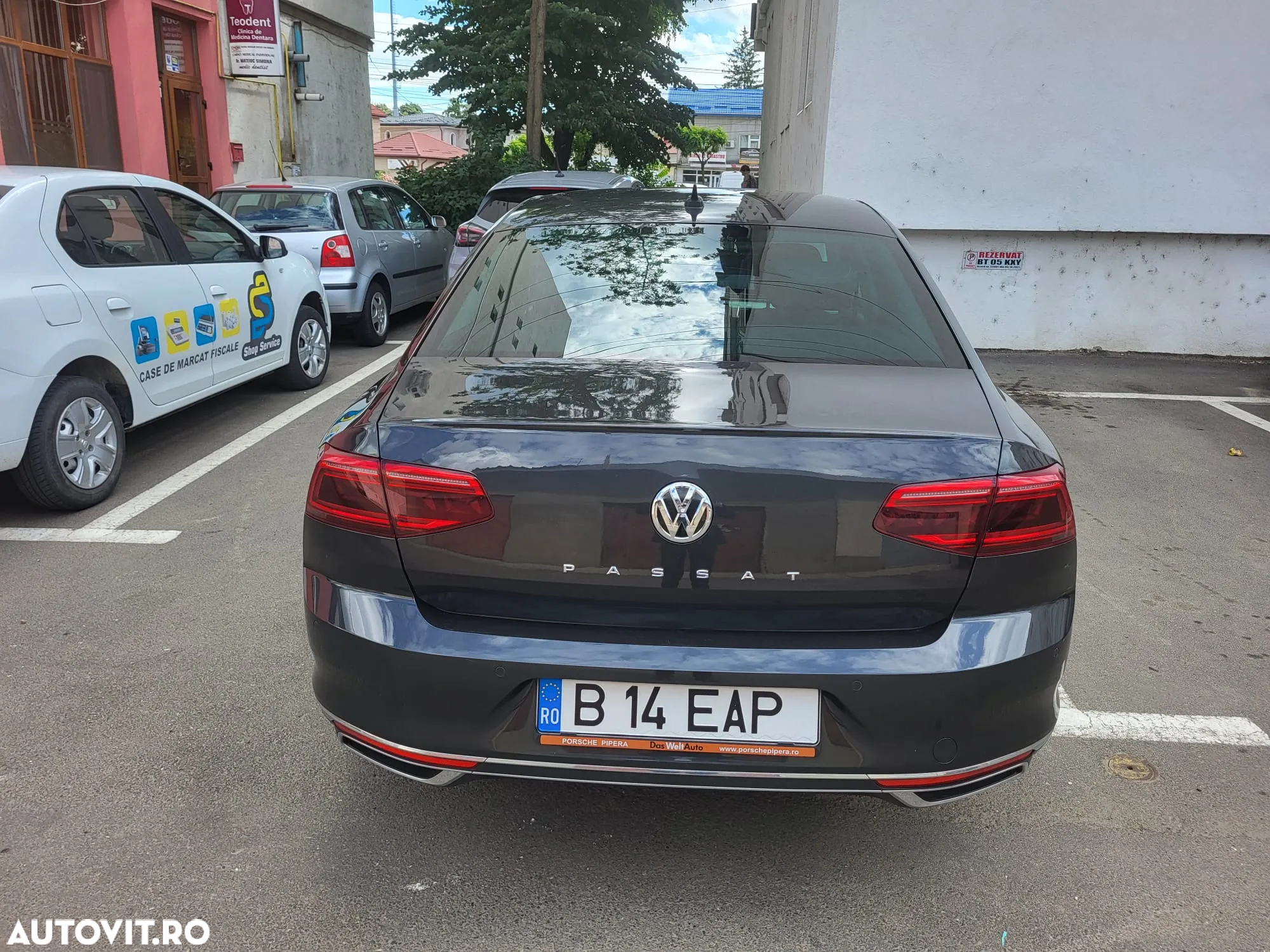 Volkswagen Passat 2.0 TDI DSG Highline - 5