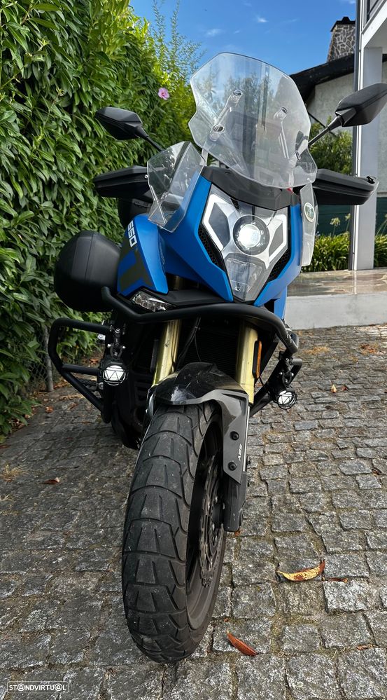 CF Moto 650MT - 1