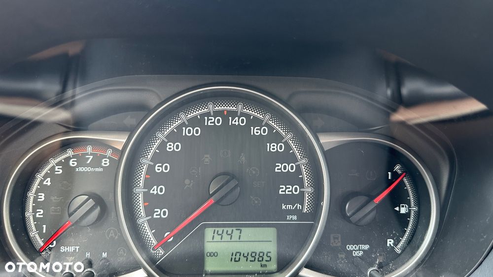 Toyota Yaris - 11