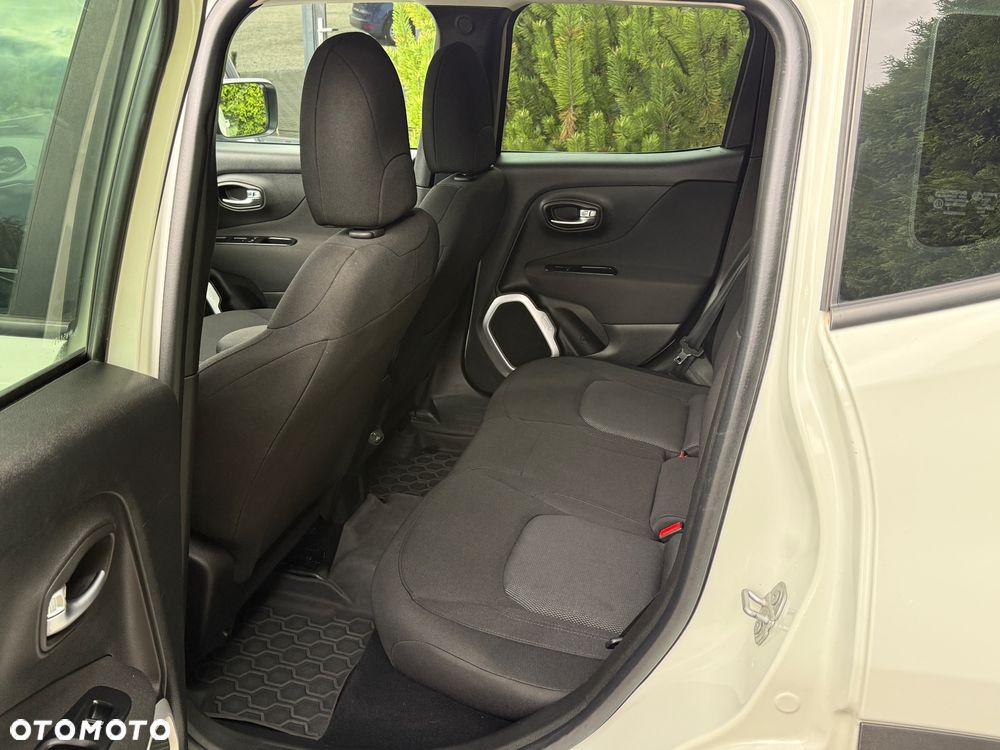 Jeep Renegade - 13